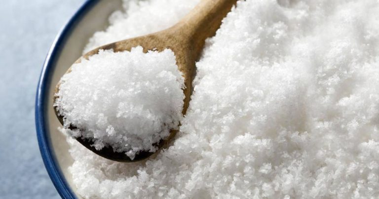 Magnez: pomaga schudnąć, wzmacnia kości, ułatwia zasypianie, łagodzi lęk i depresję.